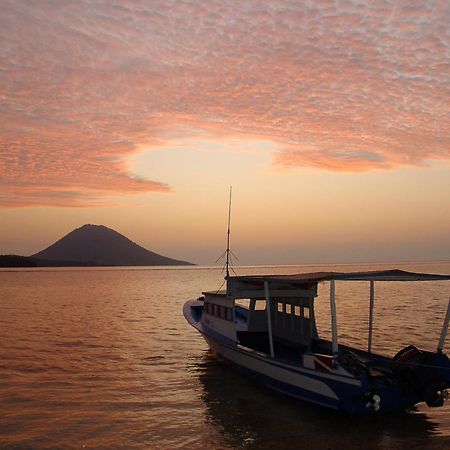 Siladen Resort & Spa Bunaken Ngoại thất bức ảnh
