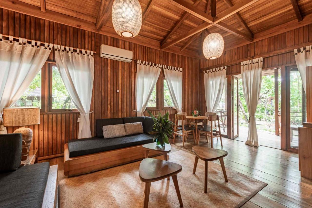 Siladen Resort & Spa Bunaken Ngoại thất bức ảnh
